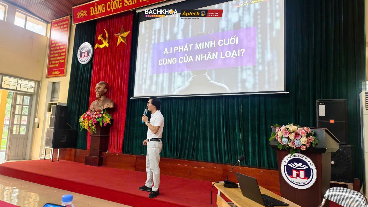 BachkhoaAptech đồng hành cùng Đại học Hoa Lư khởi đầu cho một hành trình giáo dục AI